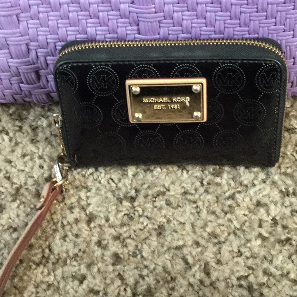 Michael Kors wallet